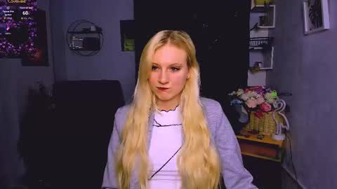 Snapshot of madam_ulis chatting on December 2025 02:03:01 PM Ulis online show from December 2025 02:03:01 PM