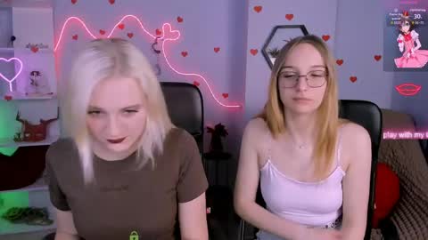 Snapshot of madam_ulis chatting on April 2026 01:05:02 PM Ulis online show from April 2026 01:05:02 PM