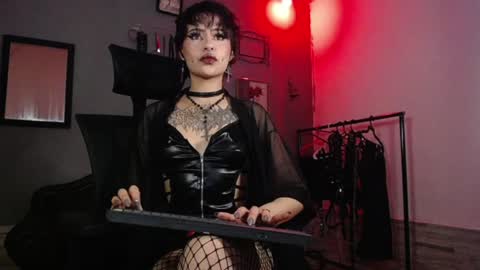 Snapshot of madame0sphereboss chatting on July 2026 01:19:01 AM Valeria independient model online show from July 2026 01:19:01 AM