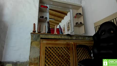 madame ibby online show from April 2026 02:00:02 PM