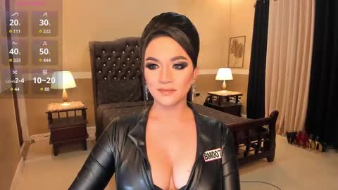 Alison Kloss online show from February 2025 05:45:01 AM