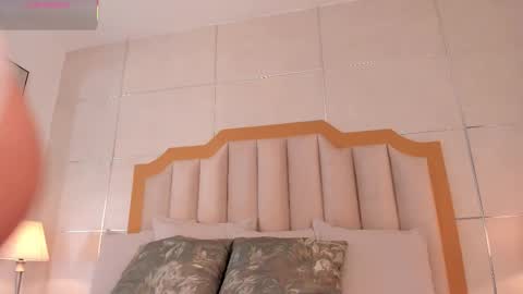 Snapshot of maddieparker chatting on November 2025 11:15:01 PM online show from November 2025 11:15:01 PM