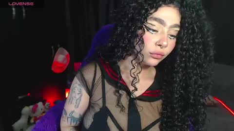 maddiie and clyde online show from May 2026 03:03:02 AM