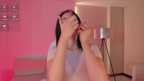 Snapshot of maddisonlowe chatting on February 2025 06:54:01 AM Maddison online show from February 2025 06:54:01 AM