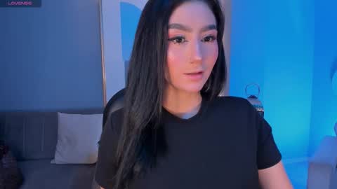 Snapshot of maddisonlowe chatting on November 2025 04:12:02 AM Maddison online show from November 2025 04:12:02 AM