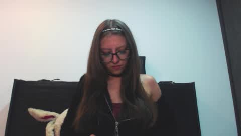 Maddy UwU online show from November 2025 11:15:01 PM