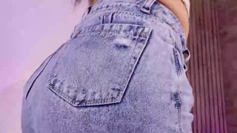 Maddy online show from November 2025 03:01:02 PM