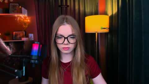 Snapshot of maddy_moah chatting on April 2026 04:59:01 AM maddy moah online show from April 2026 04:59:01 AM