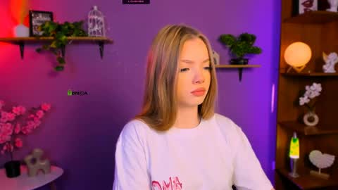 Snapshot of maddy_moah chatting on May 2026 04:51:01 AM maddy moah online show from May 2026 04:51:01 AM