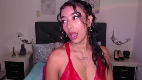 Maddy Parker  online show from March 2025 01:19:02 PM