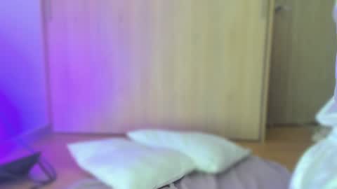 Snapshot of maddy_starlight chatting on December 2024 03:14:02 AM Maddy online show from December 2024 03:14:02 AM