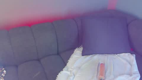 Snapshot of maddy_walker chatting on December 2024 11:58:01 PM Maddy online show from December 2024 11:58:01 PM