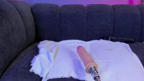 Snapshot of maddy_walker chatting on December 2024 12:23:01 AM Maddy online show from December 2024 12:23:01 AM