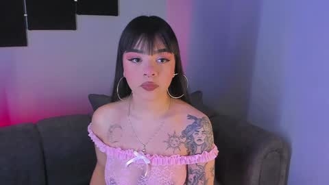 Snapshot of maddy_walker chatting on January 2025 09:54:01 PM Maddy online show from January 2025 09:54:01 PM