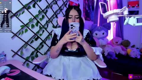 Maddy Foox online show from February 2025 10:31:01 PM