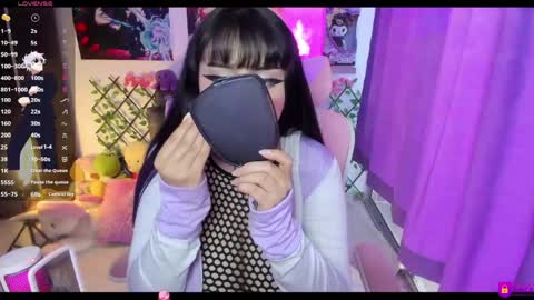 Snapshot of maddyfoox chatting on April 2026 10:56:02 PM Maddy Foox online show from April 2026 10:56:02 PM