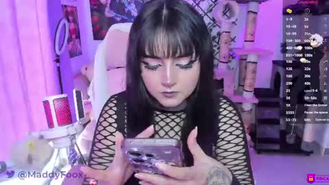 Snapshot of maddyfoox chatting on July 2026 10:45:01 PM Maddy Foox online show from July 2026 10:45:01 PM