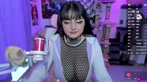 Snapshot of maddyfoox chatting on July 2026 11:13:02 PM Maddy Foox online show from July 2026 11:13:02 PM