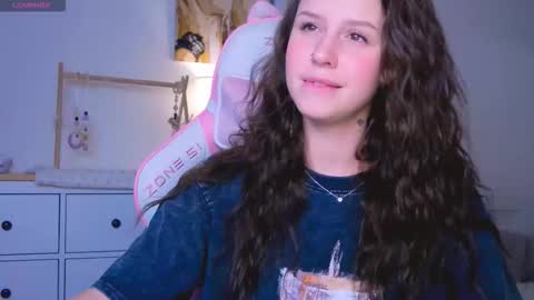 Snapshot of made_by_heaven chatting on November 2025 03:26:02 PM Rada online show from November 2025 03:26:02 PM