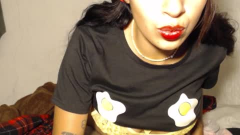 Snapshot of made_lover1999 chatting on December 2024 01:07:01 AM Made online show from December 2024 01:07:01 AM