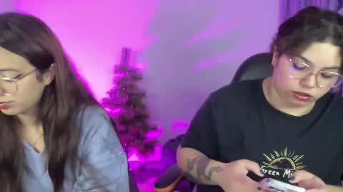 Snapshot of madelaine_taylor chatting on February 2026 02:41:02 AM madelaine_taylor online show from February 2026 02:41:02 AM