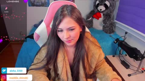 Snapshot of madeleine_shinobi chatting on January 2025 05:47:02 AM Emily Only Fans online show from January 2025 05:47:02 AM