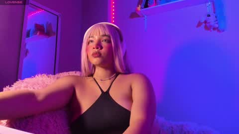 Madeline  online show from February 2025 05:14:01 AM