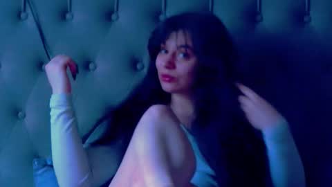 Snapshot of madelynvelure chatting on March 2026 11:10:01 AM madelynvelure online show from March 2026 11:10:01 AM