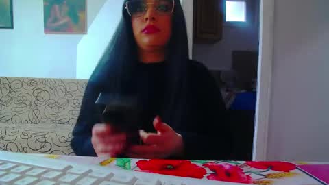 Snapshot of madelynvelure chatting on April 2026 09:36:01 AM madelynvelure online show from April 2026 09:36:01 AM