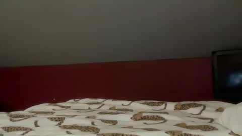 Snapshot of madibaby999 chatting on October 2025 11:24:02 PM madibaby999 online show from October 2025 11:24:02 PM