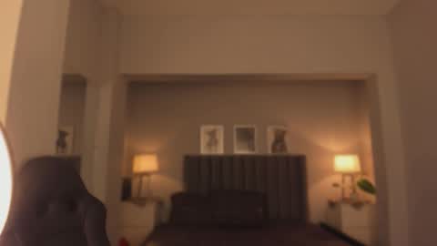 Madie  online show from September 2025 09:31:01 AM