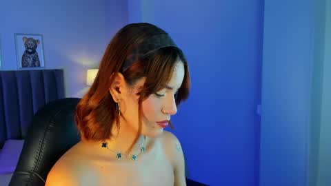 Snapshot of madie_collins7 chatting on July 2026 11:24:01 AM Madie online show from July 2026 11:24:01 AM