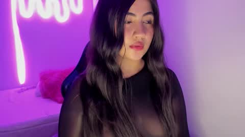 Snapshot of madii_smth chatting on November 2025 06:02:02 AM Madisson Smith online show from November 2025 06:02:02 AM