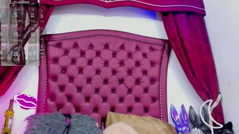 Snapshot of madiissonlove chatting on September 2025 01:35:01 PM Maddison online show from September 2025 01:35:01 PM