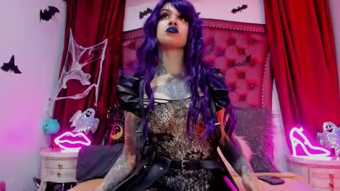 Snapshot of madiissonlove chatting on October 2025 12:56:02 PM Maddison online show from October 2025 12:56:02 PM