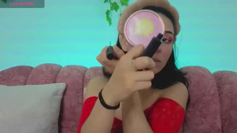 Madison online show from December 2025 08:15:02 PM