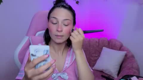 Snapshot of madison__beer chatting on March 2026 10:24:02 PM Madison online show from March 2026 10:24:02 PM