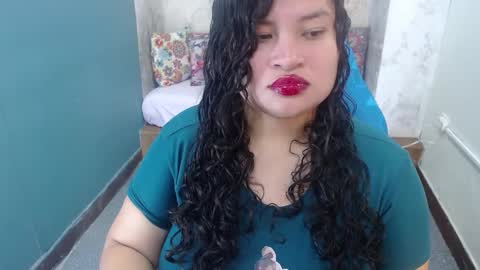 M A D I S O N online show from September 2025 12:16:01 PM