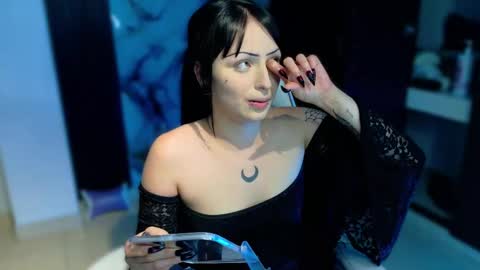 madison_jacksonn online show from September 2025 11:43:01 PM