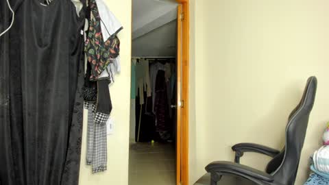 madison online show from December 2024 11:53:02 PM