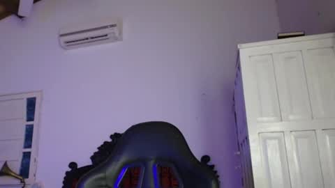 Snapshot of madisonbyers chatting on April 2026 12:49:02 AM Ig madis0nbyers online show from April 2026 12:49:02 AM