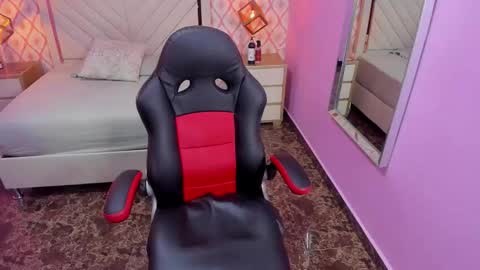 Snapshot of madisonclain chatting on November 2025 03:27:02 AM madisonclain online show from November 2025 03:27:02 AM