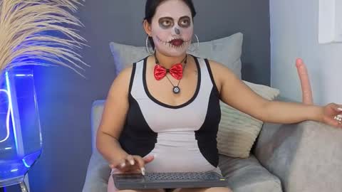 Snapshot of madisonclay chatting on October 2025 02:21:01 AM Madison online show from October 2025 02:21:01 AM