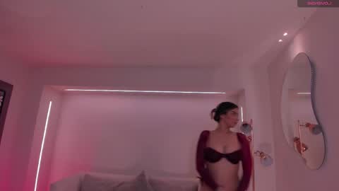 Snapshot of madisoncollinsx chatting on October 2025 07:16:01 PM Maddi Collins online show from October 2025 07:16:01 PM