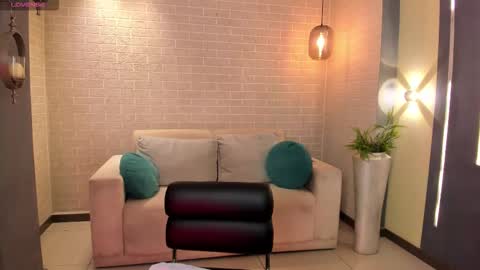 Snapshot of madisoncollinsx chatting on October 2025 07:48:02 PM Maddi Collins online show from October 2025 07:48:02 PM