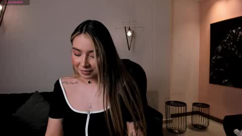 Snapshot of madisoncollinsx chatting on March 2026 12:10:02 PM Maddi Collins online show from March 2026 12:10:02 PM