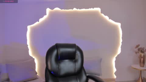 Snapshot of madisonkane chatting on July 2026 09:04:01 AM Madison Kane online show from July 2026 09:04:01 AM