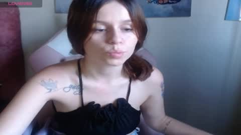 Snapshot of madisonthomas18 chatting on July 2026 03:25:01 PM My name is madi Lushdomi is activeThere are legends that in this room all your wishes can come true Private is Open online show from July 2026 03:25:01 PM