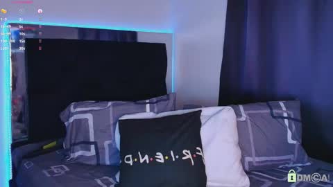 Snapshot of madisonwalkeeer chatting on April 2026 07:43:01 PM madisonwalkeeer online show from April 2026 07:43:01 PM