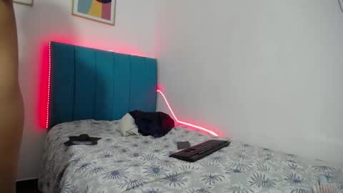 madisson_jones18 online show from May 2026 11:49:01 AM